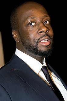 How tall is Wyclef Jean?